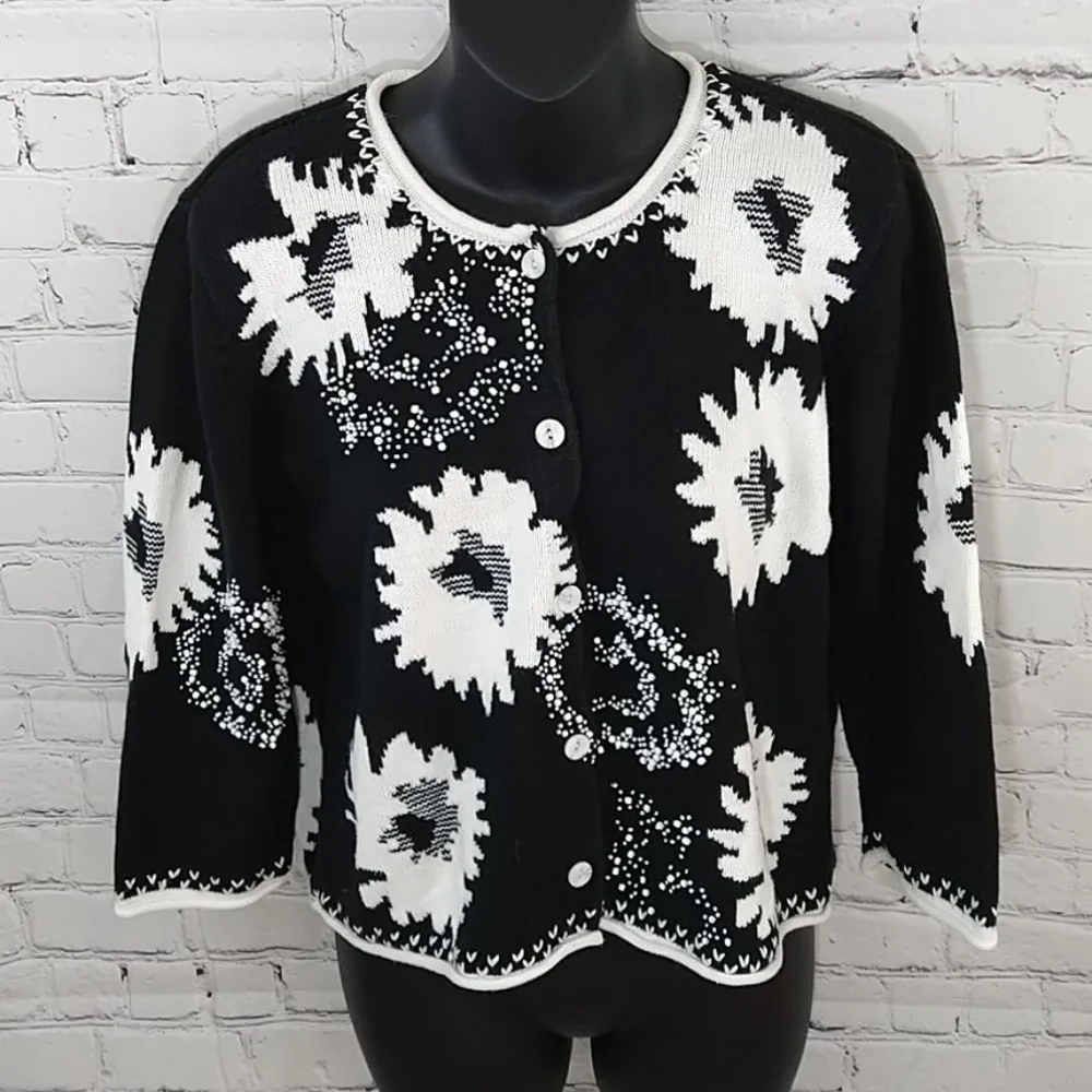 Susan Bristol Black and White Sweater Jacket